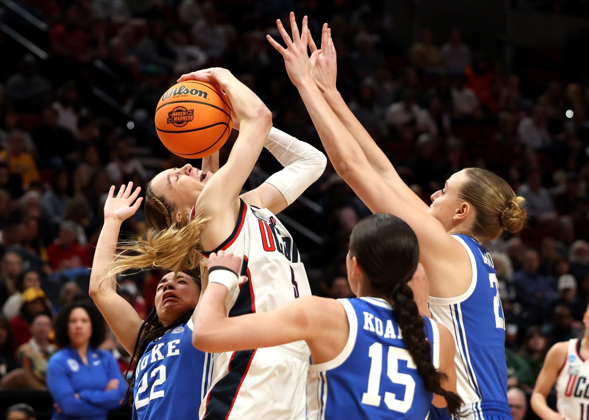 jonhouse_'s tweet image. UConn holds off Duke 53-45 during a physical Sweet Sixteen matchup in the 2024 NCAA Women’s Basketball Tournament at the Moda Center.