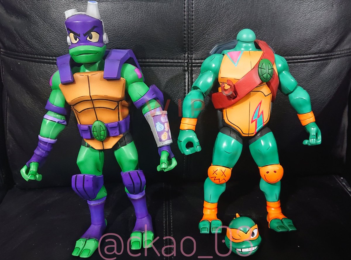 ckao_03's tweet photo. Finishing touches on Mikey tomorrow... Then the Smart and Crafts duo is done!
Raph or Leo next? Gonna leave a poll in comments
#rottmnt #actionfigurerepaint #ckaosstuff #SaveROTTMNT #SaveRiseoftheTMNT #UnpauseROTTMNT #UnpauseRiseoftheTMNT #RiseSeason3 #RiseoftheTMNTmovie https://t.co/zwgynBNt4d