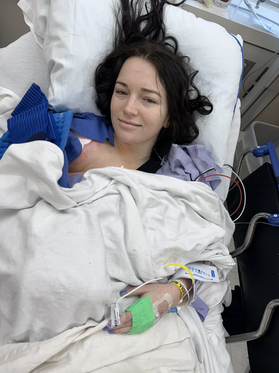 tearsofcaroline's tweet image. AYO WHAT HEYYYYYY GUUUUYYYYYSSSS UPDATEEEEEE