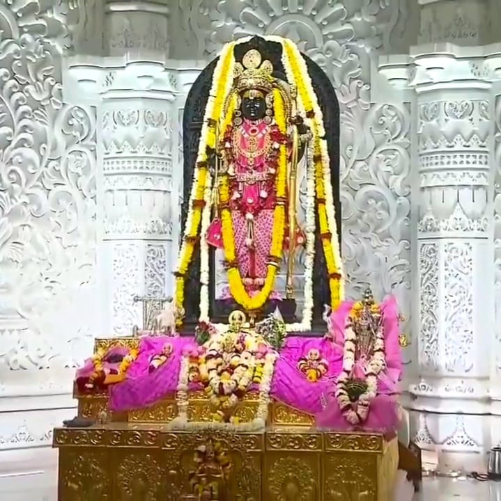यं पालयसि धर्मं त्वं धृत्या च नियमेन च। 
स वै राघवशार्दूल धर्मस्त्वामभिरक्षतु ॥

“That dharma that you are upkeeping with so much effort, may that dharma protect you” - Mata Kausalya's ashirwada to Prabhu Shri Ram as he heads to 14 years Vanavasa.

जय श्री राम , जय बजरंगबली 🚩