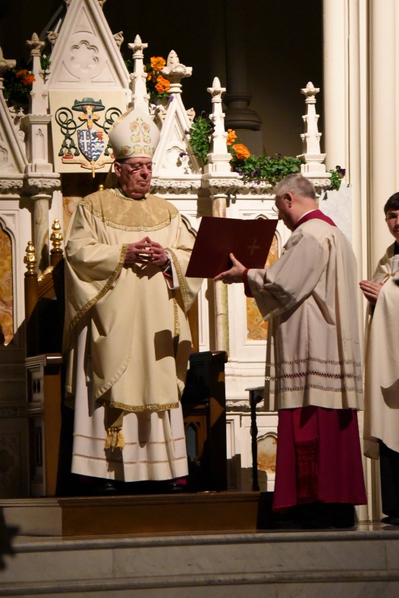 Diocese of Portland (@portlanddiocese) on Twitter photo Bishop Robert Deeley celebrated the Great Vigil of Easter at the Cathedral of the Immaculate Conception in Portland, telling the faithful that "as Christians, we confess not just that Jesus rose in the past but that he is risen in the present." Bishop Robert Deeley celebrated the Great Vigil of Easter at the Cathedral of the Immaculate Conception in Portland, telling the faithful that "as Christians, we confess not just that Jesus rose in the past but that he is risen in the present."