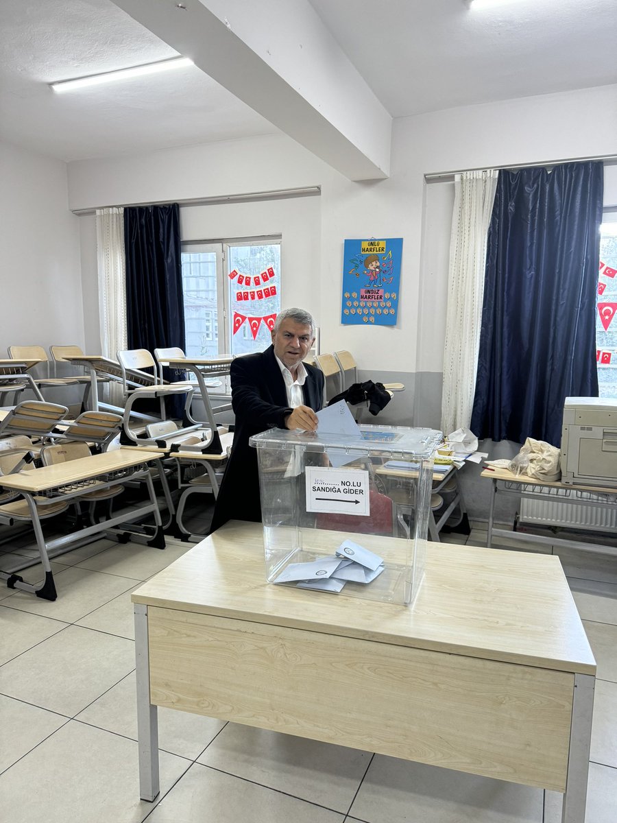 Deriğimize Hayırlı Uğurlu Olsun…

#YenigelmedikDERİKhizmetiçingerigeldik #TürkiyeYüzyılı #KarizmatikBaşkan #TürkiyeYüzyılı