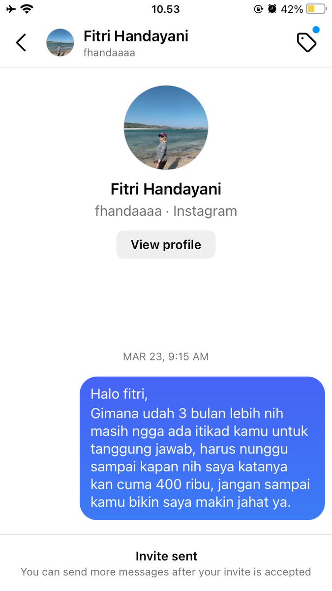 6uekece's tweet photo. Ketinggalan ni dm kaka gue bbrapa hari lalu tp lgsg diblok sm si fitri. Nama doang fitri kelakuan syaiton wkkkw. Sama” dikonsultan keuangan dan plot twistnya klien kaka gue ini ternyata ex atasan dia tp dia diem aja gabuka kedok tu org haha https://t.co/9DbvyKsjHr