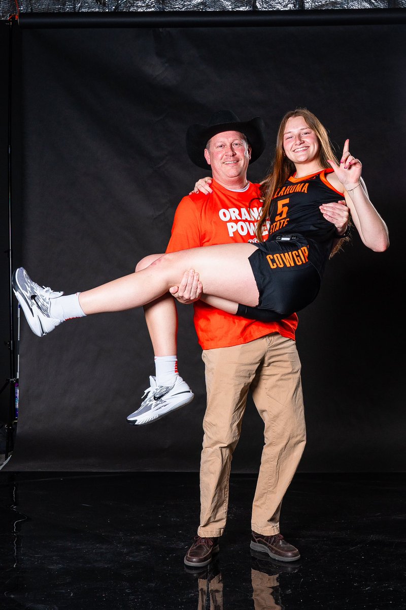 Had an amazing time in Stillwater on my official visit with @OSUWBB! Thank you @CoachJacie, @kelbyjones5, @OSUcoachD, @thePLAYERway, and many more for having my parents and I! 🧡🤠 @Ajhawkinsbasket @EMHSGirlsBB @JacquelineHje1 @DrTHjelmstad #GoPokes #officialvisit #notcommitted