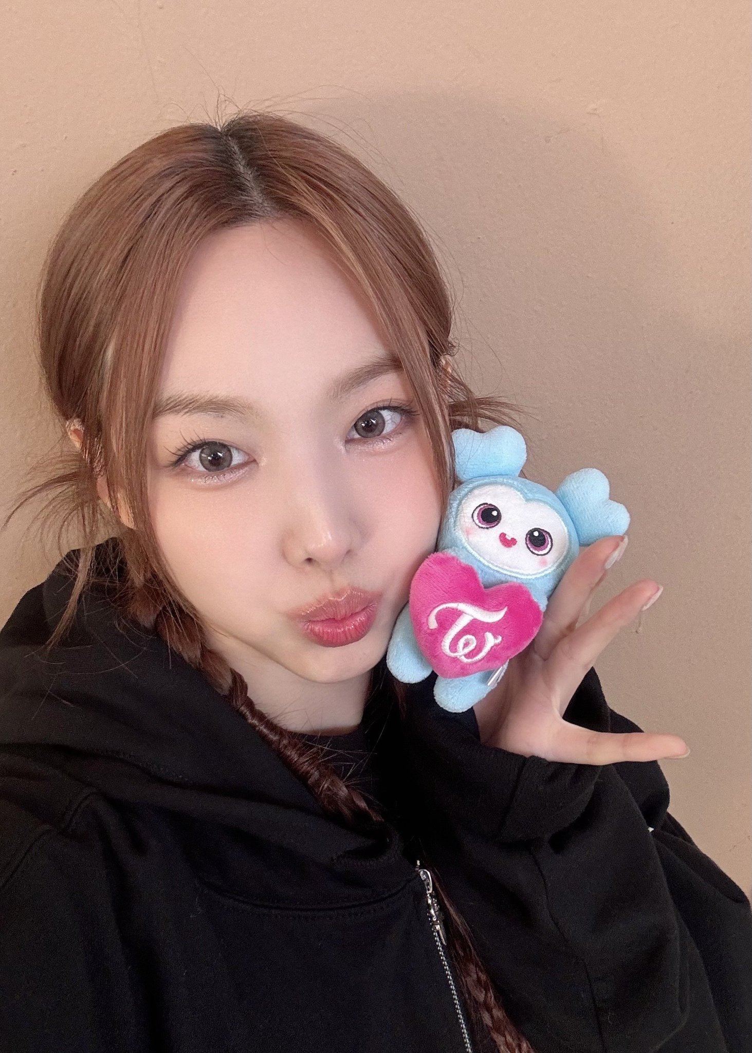 TWICE ナヨン ベイビー ナブリー ひっかけチャーム 7周年 TWICE ナヨン ベイビー ナブリー ひっかけチャーム 7周年
