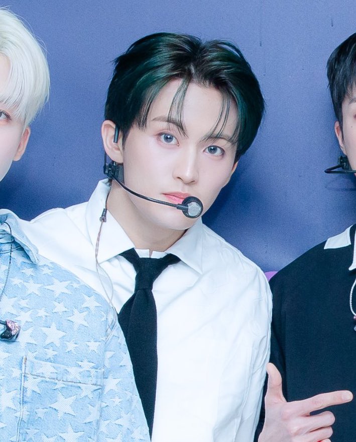 ً (@looksmkl) on Twitter photo 