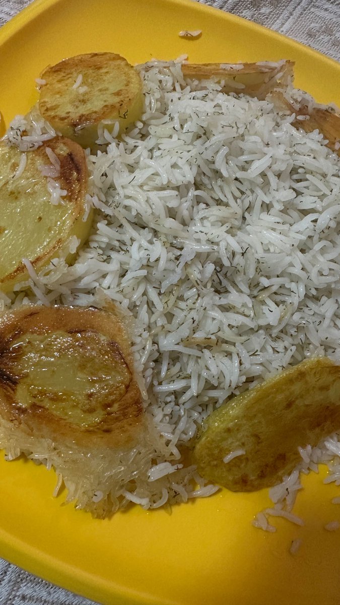 pouriiam tweet picture