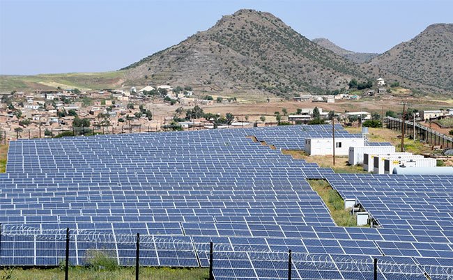 🇪🇷☀️ 🇪🇷is among the best solar resourced countries in the world with most parts of the country recording solar insolation of around 6.5 kWh/m2/day.