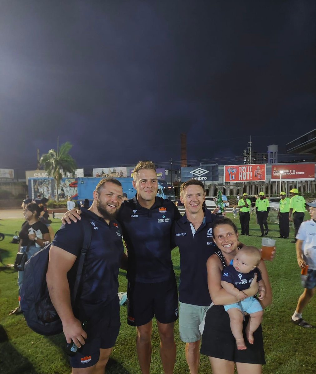 Cafe' Barber tweet media