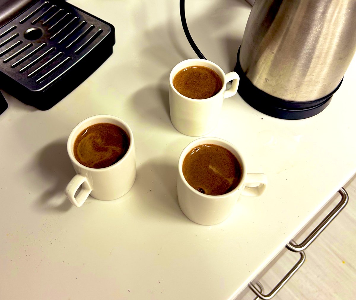 What do you do when you are on the night shift as a resident? 🩺
Of course, we drink Turkish coffee! ☕️😋
#MedTwitter  #pedstwitter