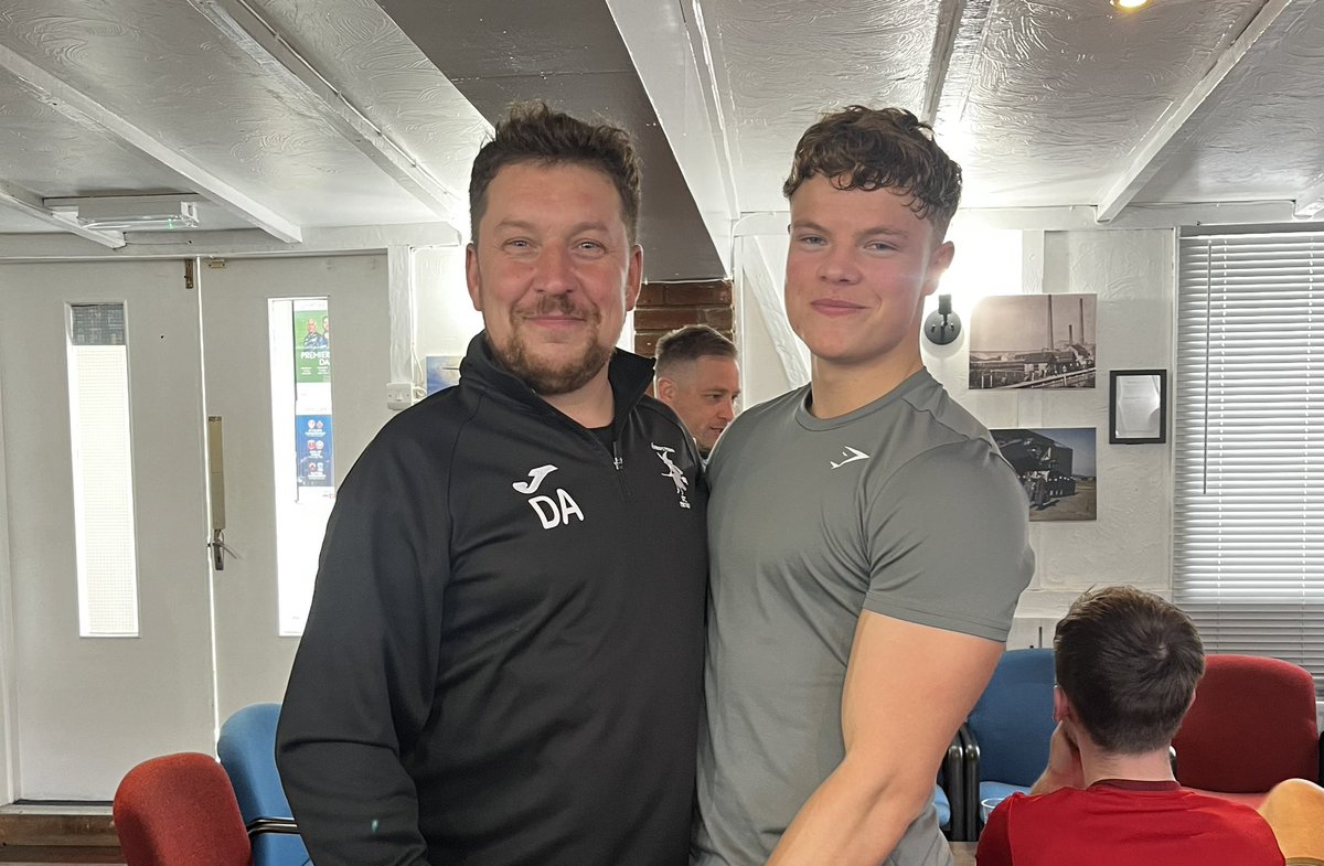 A big thank you to assistant manager Dave Anderson who was yesterday’s matchball sponsor , Dave picked Will Terry as MOM who bagged himself a hatty ! Well done Will 🫡 keep up the good work 👏🏻