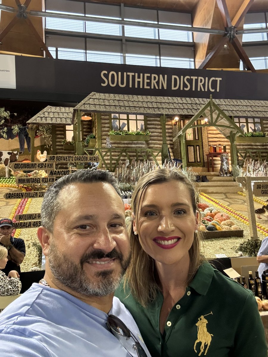 Celebrating the fantastic NSW Southern District at the @eastershow Regional Showcase on Easter Sunday. 

#happyeaster #ruralaustralia #regionalaustralia #spiritofthebush #culture #supportlocalbusiness