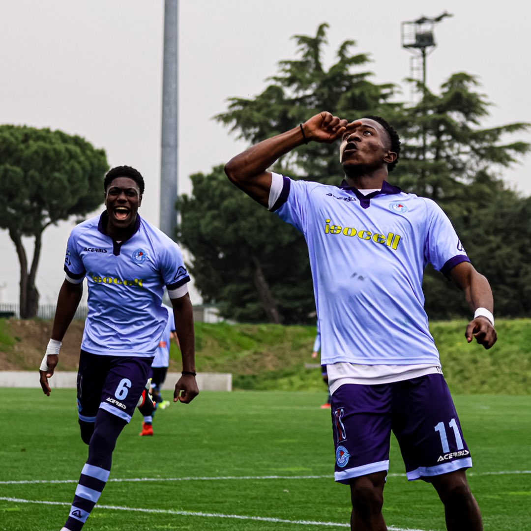 UCAlbinoLeffe's tweet photo. HIGHLIGHTS 📺
Serie C @NOWTV_It @LegaProOfficial | Giornata 34 ⚽
#aL 🆚 @AcTrento 2-2
Guarda qui ▶️ https://t.co/AKHhpvoUvX 👀
#SerieCNOW #ALBTRE #ForzaScècc #ForzaaL 💙 https://t.co/hKO89LstR5