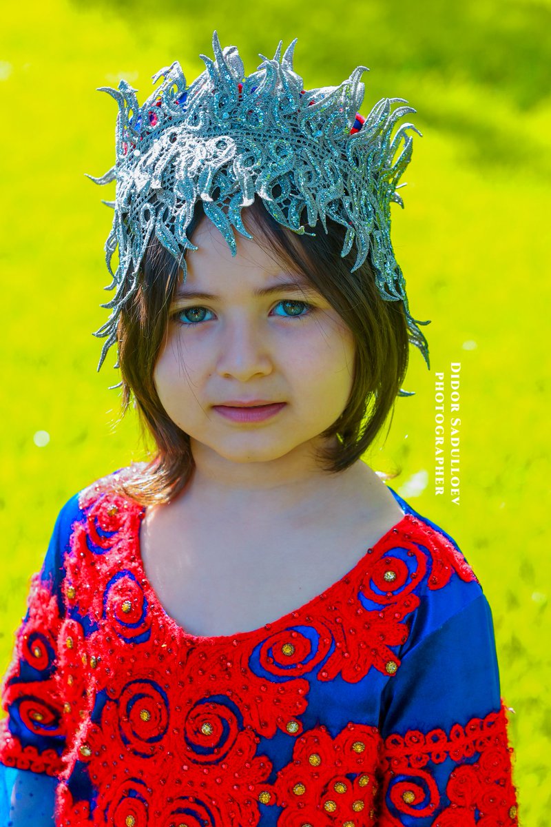 Children of Tajikistan in national clothes 
#Children  #spring #freelancephotographer 
@Didor10437941