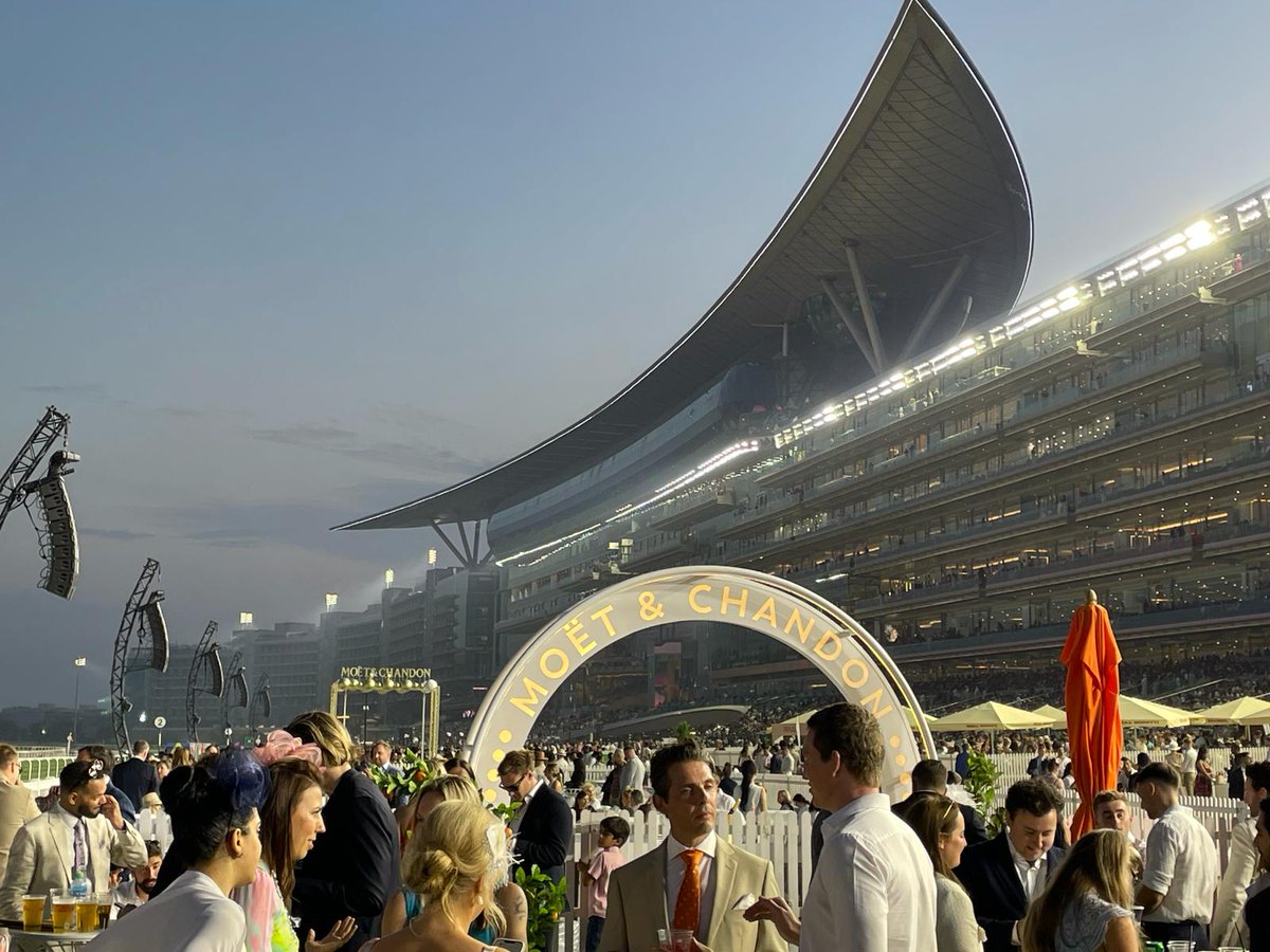 Just over £50 gets you in to the world's best racetrack on one of the biggest days racing in the world racing calendar. Amazing crowd, fashion,racing,and entertainment.Access in and out very easy.. this is how you attract and retain new folk into racing. See you next year #DWC24