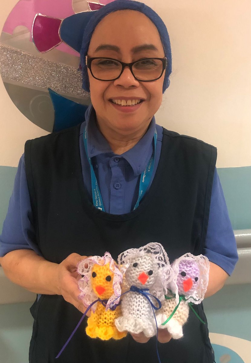 Our lovely hostess Daeng has been busy for the last couple of weeks crocheting these Easter chicks filled with chocolate eggs for our patients. She always goes above and beyond for our children and young people 🌟@DiningPatient @BHRUT_Childrens @BHRUT_NHS