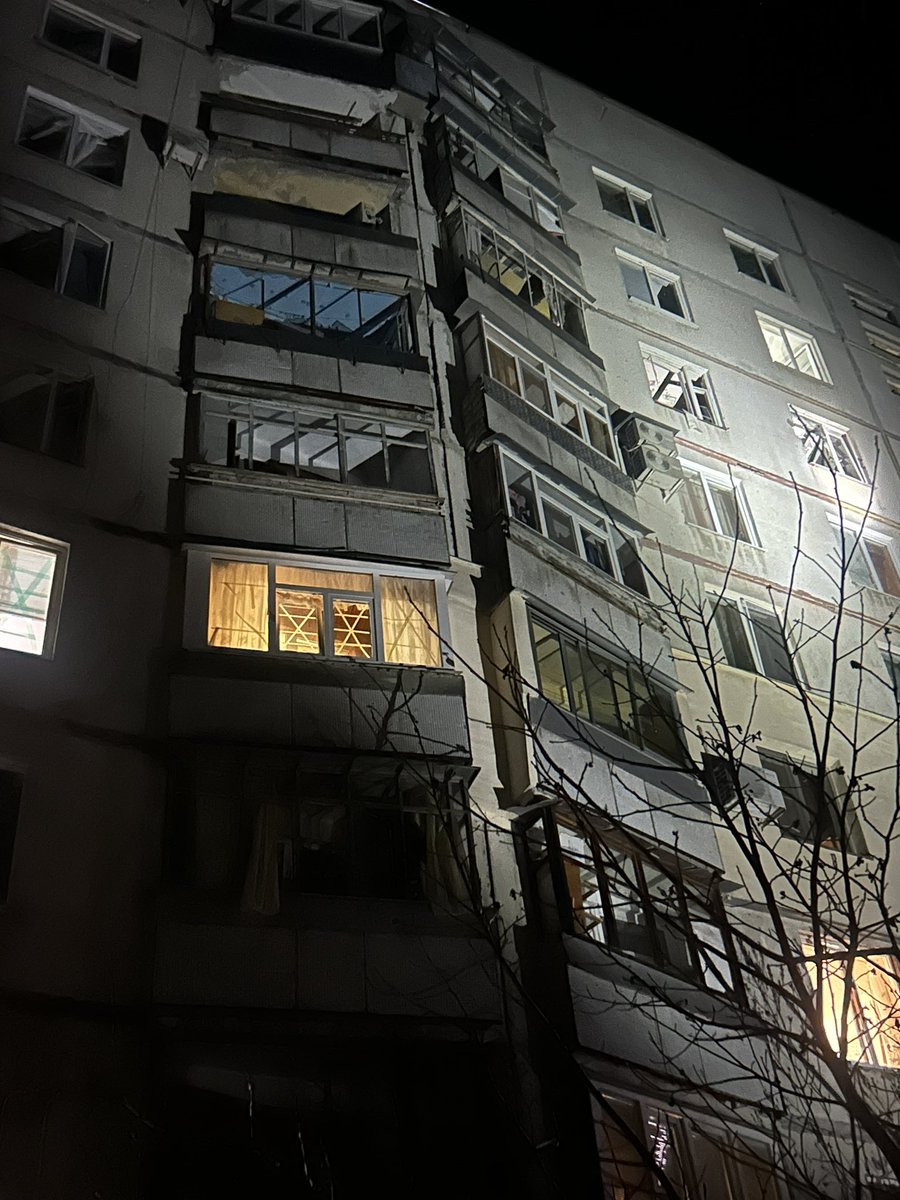 Yesterday russian terrorists decided to congratulate us with Easter by shelling Shevchenko’s district in Kharkiv, leaving 2 wounded and hundreds of broken windows and balconies, which we will definitely fix BUT ‼️we need #airdefence such as #patriot #nasams