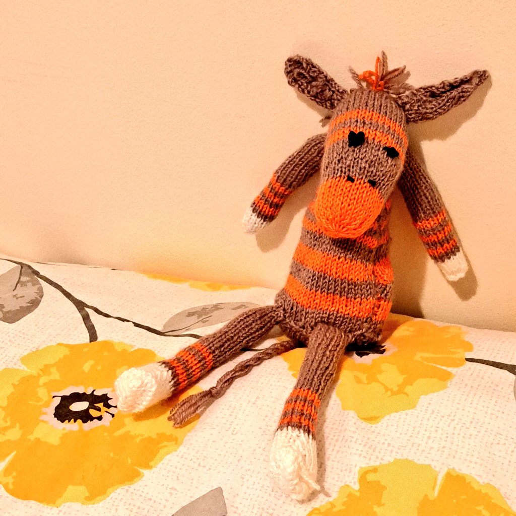 TheBookshopMan's tweet image. A 90 year old lady I look after with bad vision spent 3 months making this. She doesn't think it's good. I think it's amazing and full of character. Let's show her how good it is...