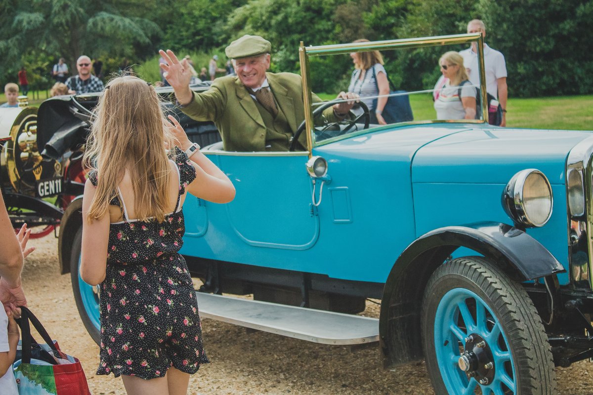 Have a Beaulieu-ful time this spring with endless Easter fun at @Beaulieu_Hants Meet colourful characters, see daily motoring parades, explore the grounds and gardens in their spring splendour, and look out for the Easter Bunny over the Easter weekend. visit-hampshire.co.uk/whats-on/easte…