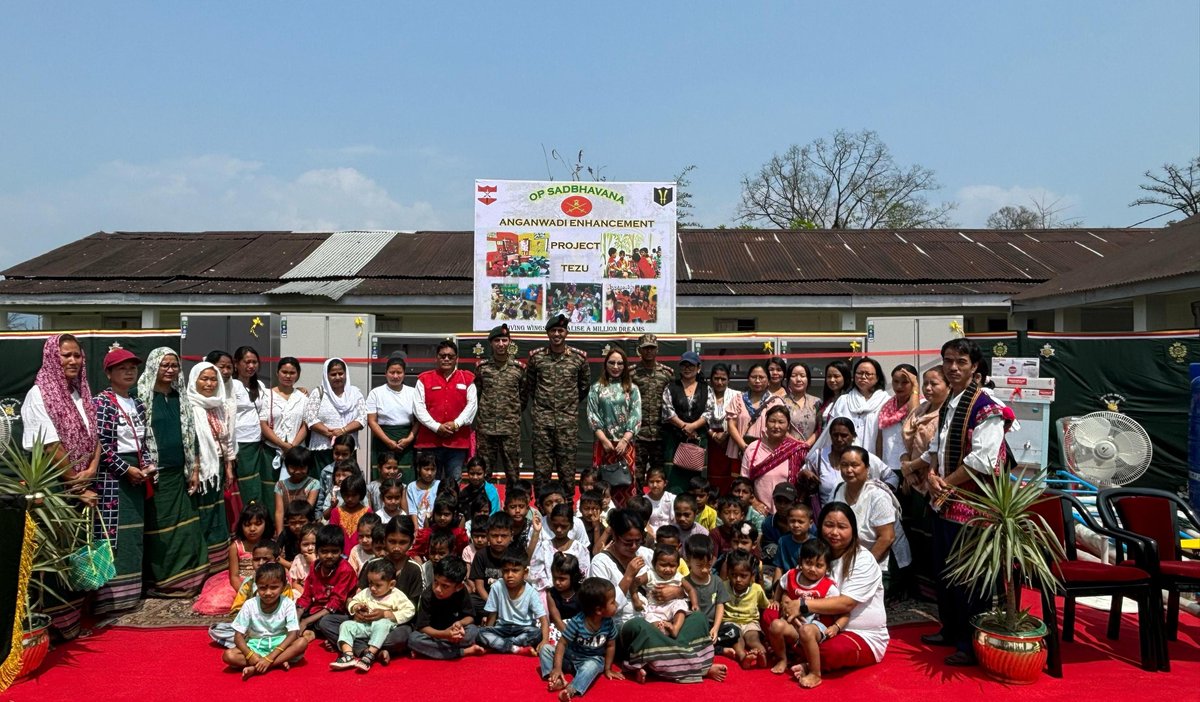 #SpearCorps, #IndianArmy, inaugurated an open gym at Calsom School and revitalised an Anganwadi Centre, both in Tezu, #ArunachalPradesh, under #OperationSadbhavna. Aimed at inculcating a culture of health and fitness amongst the children, the open gym will enhance their interests…