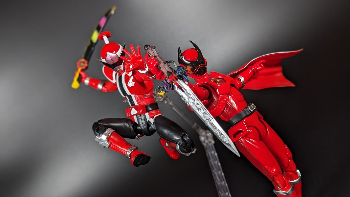 Mike_Convoy's tweet photo. First time in a looooong time that I went and bought some Figuarts.

I wasn't disappointed. https://t.co/Ckf6fgFXKe