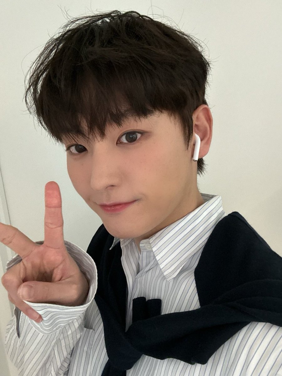 금요일도 행복하게 보내세용:)😍😍
#SF9 #INSEONG