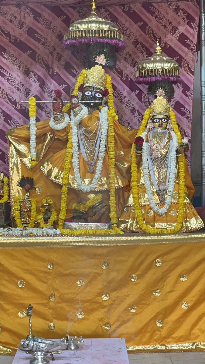 RaoSahabKiChori's tweet image. ॐ गं गणपतये नमः 🙏🏻🩷

जय श्री राधे गोविंदा 🙏🏻🩷

#MotiDungri #GovindDevJi #jaishreekrishna #sanatandharma #JaiShreeRam