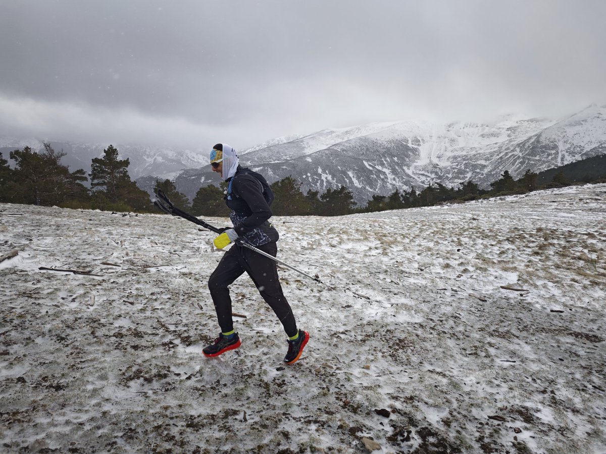 JAVIERELENAGAR1's tweet photo. Güinter conditions ❄️

#Valmala #SierradelaDemanda #SiberiadelaDemanda #TrailRuin https://t.co/Cpr4xi1RNt