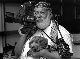 merlinpapin3's tweet photo. .@FredOL69007 On souhaite un Bon Anniversaire au Photographe et Cinéaste #BruceWebber qui a 78 ans https://t.co/yzZF7ryAWY