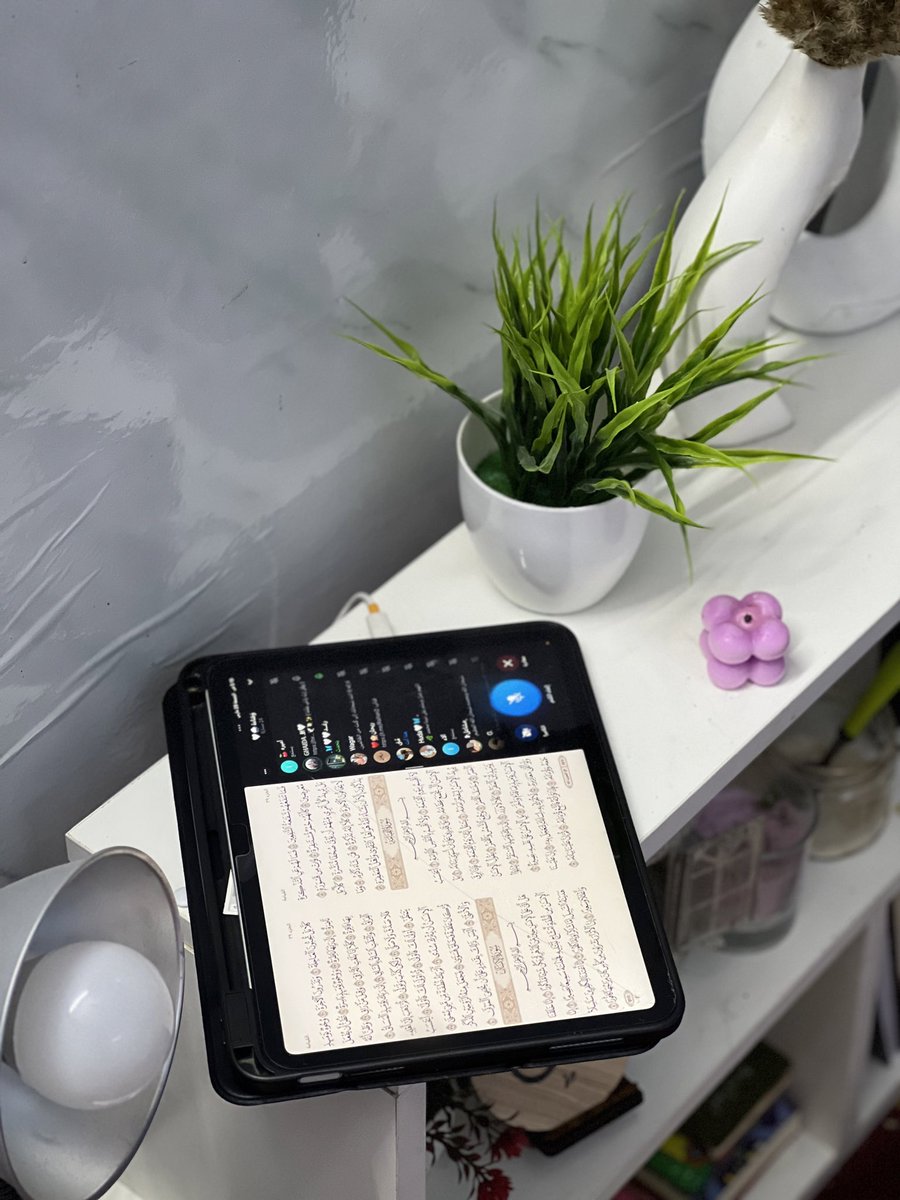 مُــنى tweet media