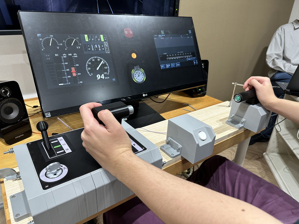 関東運転会に出展した、 インターロック付き ・左手ワンハンドル(一式