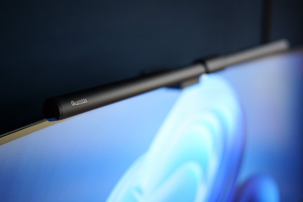 naturalwater252's tweet image. Quntis(@QuntisO)様より L206Proを提供頂きました！
✔️無線リモコン搭載
✔️無段階調光・自動調光
✔️ワイドモニター対応
他のモニターライトより幅があり広範囲照らしてくれます
必要な機能をすべて備えた良コスパでした💡
 #quntis #monitorlight #desksetup #pr