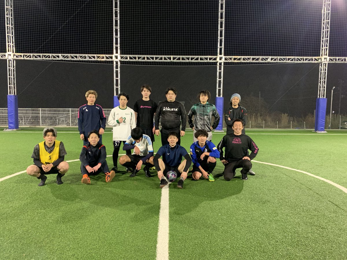 こんにちは！
acty富士宮では毎週個サルを開催しております！
老若男女、未経験の方でも楽しめることを目標に開催しております⚽️
興味がある方はぜひ一度ご参加していただければと思います！
アットホームな雰囲気でやっているので楽しめること間違い無いです！！
ホームページから予約できます！