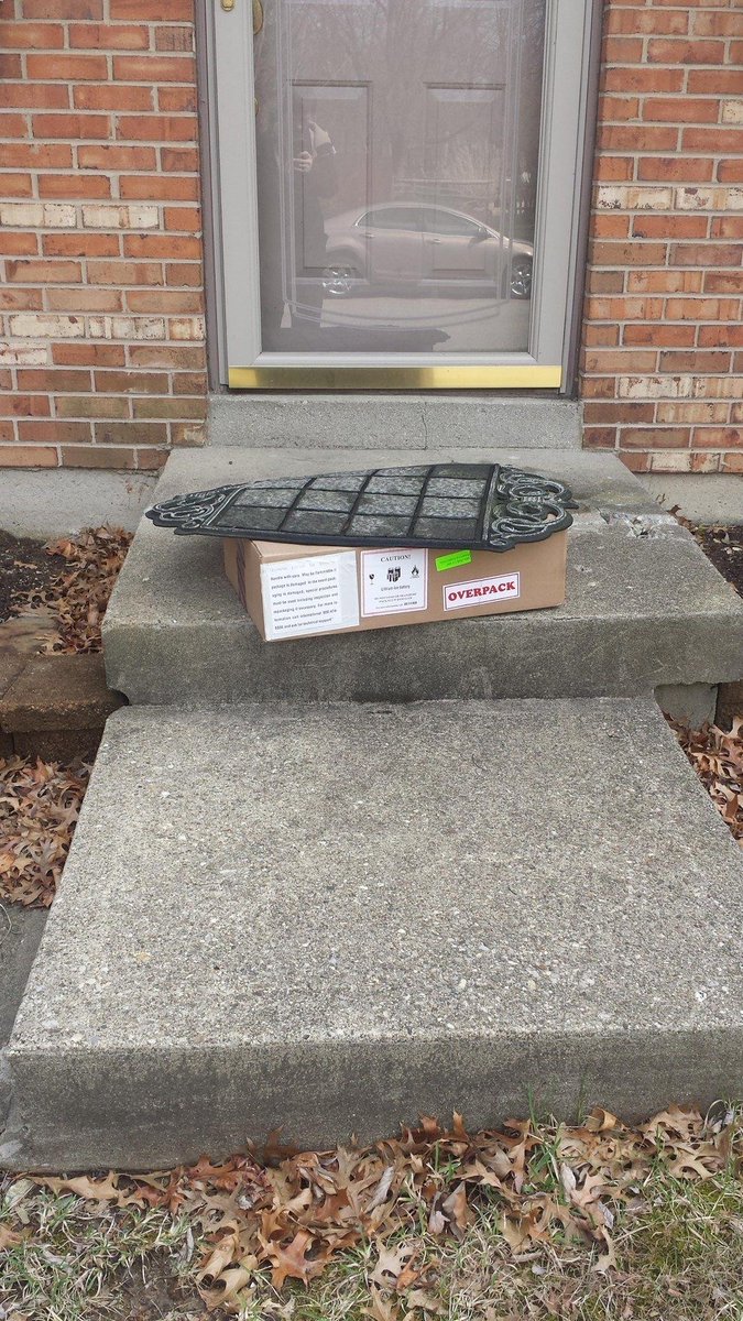badassbirdbox tweet picture