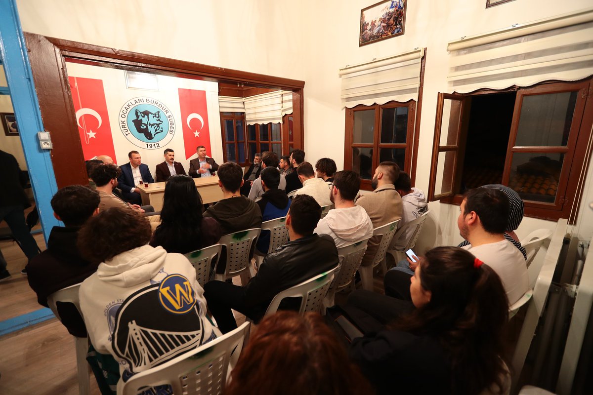 Burdur Belediye Başkanı ve CHP Burdur belediye başkan adayı Sn. Ali Orkun Ercengiz ocağımızı iftar sonrası ziyaret etti. Sn. Ercengiz, Belediye Başkan Yardımcısı Sn. Ali Say ve tüm misafirlerimize teşekkür ederiz.