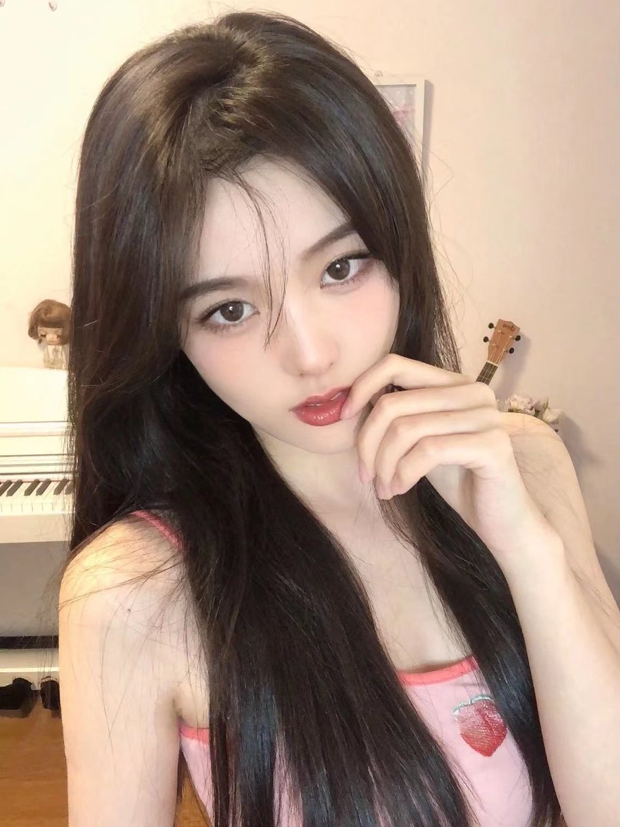ccppmd13's tweet photo. Hello, Auntie. Red tacit understanding. Wang Situ's family is going to Rabbit Rabbit Rabbit Legs. Your son is tacit understanding. Grandma is good. I have rented it. What's wrong with you, military brother? Female Yu Ji https://t.co/NT0OUyaByd