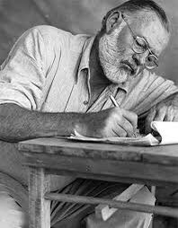 There is no friend as loyal as a book!

(Hemingway)