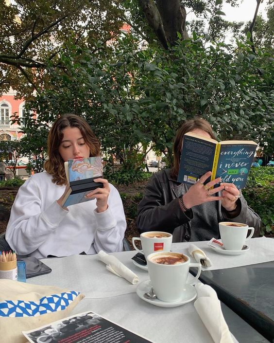 True girlhood is going out to read together📚☕