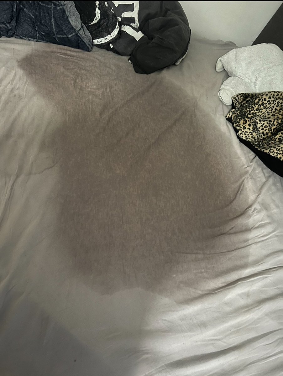 My water bottle is leaking 😳