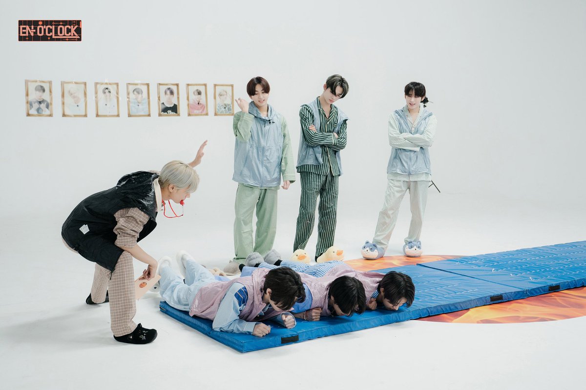 enhypenweverse's tweet photo. [MEMBERSHIP] 240329

[Behind Cut] EN-O'CLOCK - EP.88

(1/8)

@ENHYPEN_members @ENHYPEN #ENHYPEN #엔하이픈 https://t.co/yC1NdA83rV