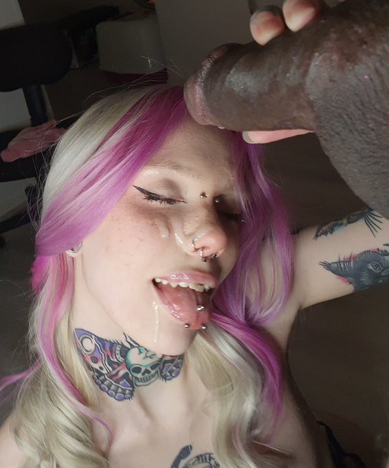 💦💦 https://t.co/RT7jtXeNgW