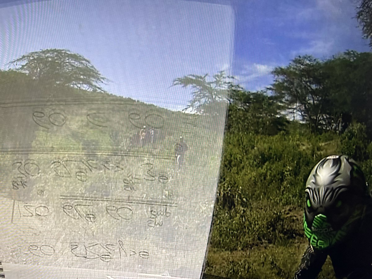 WRCgerardquinn's tweet image. SS3 - #SafariRallyKenya
Tough morning for #Solberg. Front FH puncture. On the move again but lost over 2 mins.