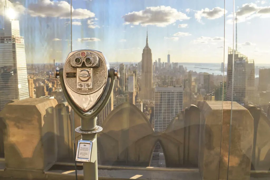 Non si può visitare #NewYork senza salire sopra ad almeno uno dei due grattacieli

itinerariodiviaggio.com/migliori-osser…

Nel nostro articolo siamo andati alla scoperta dei migliori #osservatori della città