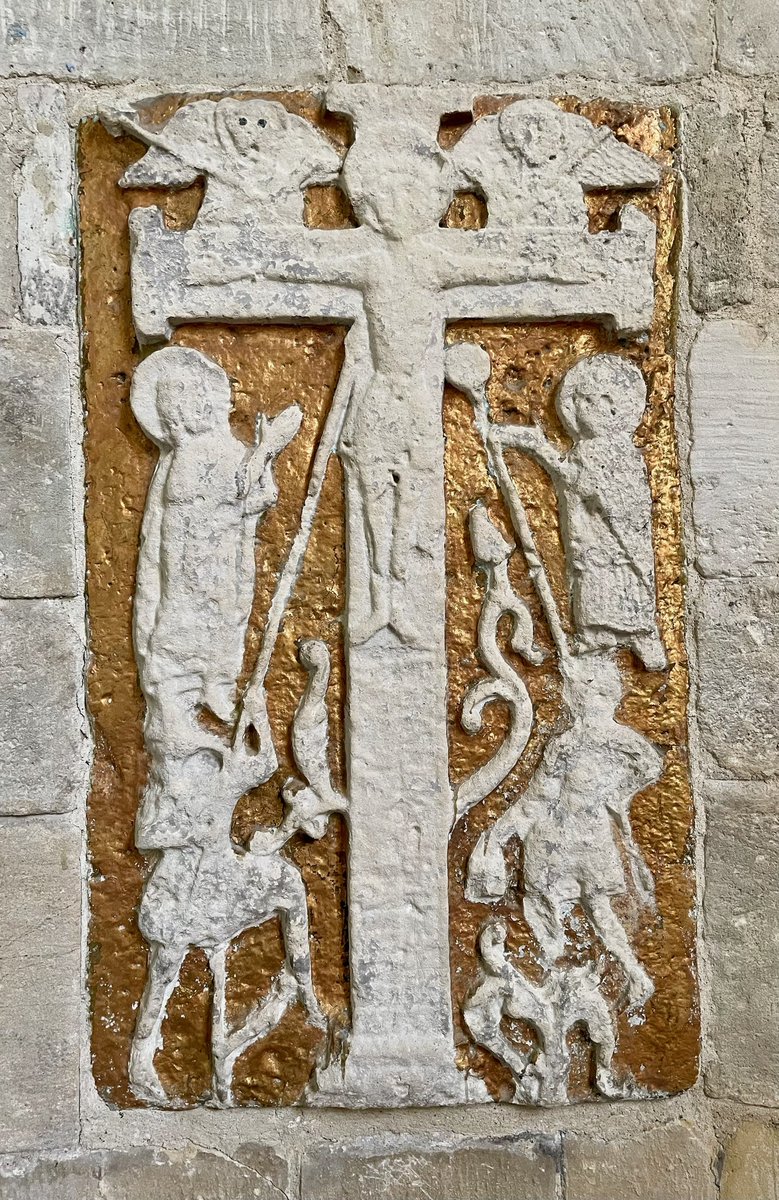 10th century depiction of the Crucifixion from Romsey Abbey in Hampshire - one two Anglo-Saxon roods at the church. #FavouriteCarvings #Easter 📸 My own.