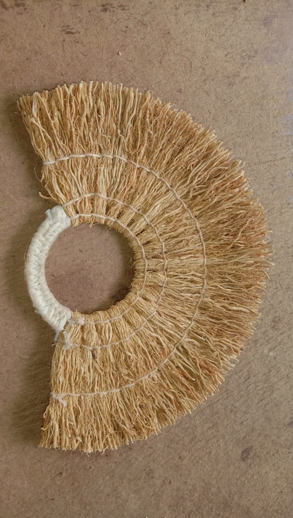 Khus Summer Essentials - Khus eyemask and handfan is back in stock - Made from Medicinal grade khus root - Durable traditional handloomweaving - Suits all ages To order and view review see next tweet