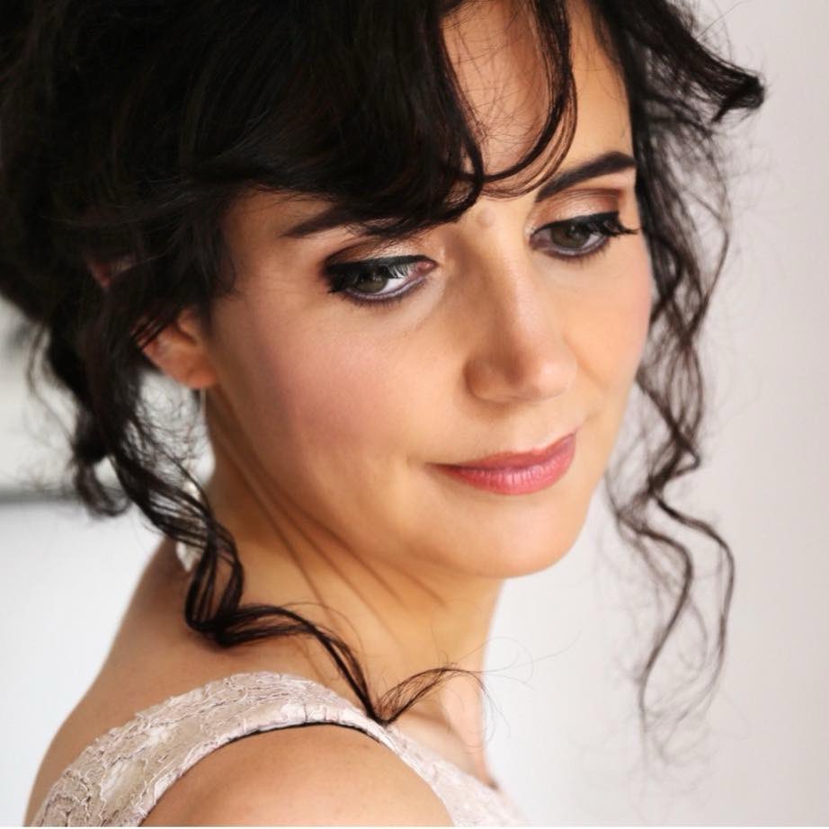 James Black Mgt (@jamesblackmgt) on Twitter photo Today’s artist is Aoife Miskelly singing Aus Liebe from J. S. Bach’s St Matthew Passion. <a href="/Aoifemiskelly/">A o i f e M i s k e l l y</a>
youtu.be/dv9MrvArelY Today’s artist is Aoife Miskelly singing Aus Liebe from J. S. Bach’s St Matthew Passion. <a href="/Aoifemiskelly/">A o i f e M i s k e l l y</a>
youtu.be/dv9MrvArelY