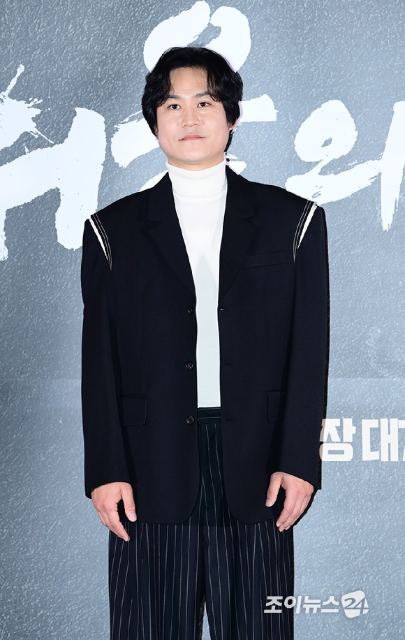 #KimSungKyun confirmed cast for SBS drama <#TheFieryPriestS2> along with #KimNamGil #LeeHoney and #BIBI.

Filming will start from this April, and broadcast at the end of 2024.