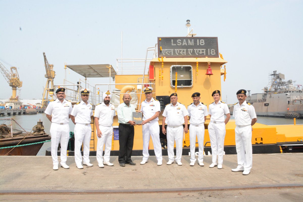 LSAM 18 - ‘Ammunition Cum Torpedo Cum Missile Barge' built by MSME Shipyard, M/s Suryadipta Projects Pvt Ltd, Thane delivered on #28Mar 24 at Naval Dockyard, Mumbai. The Ceremony was Presided over by Cmde Vikram Bora, GM(Tech)/ND (Mbi).
#AatmaNirbharBharat
@SpokespersonMoD