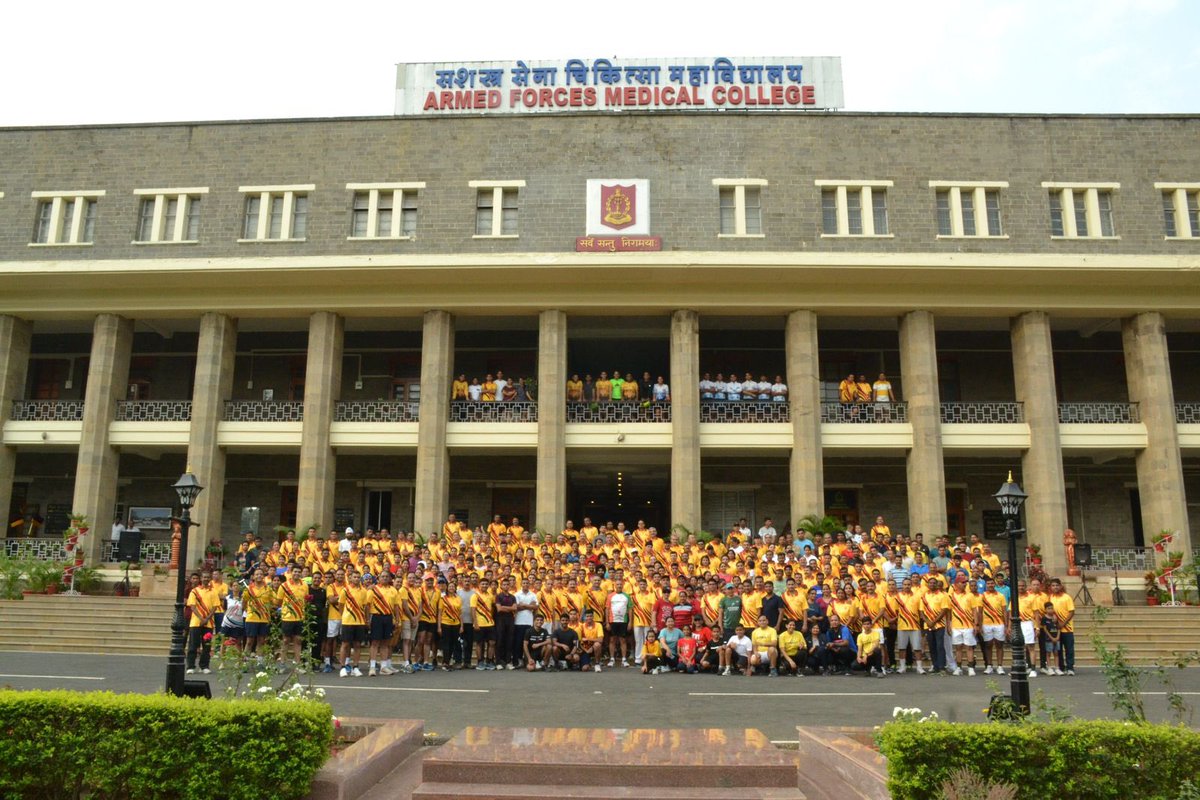 A #Walkathon & #Cyclothon was organized at #AFMC on 29 Mar 2024 to commemorate 260th Anniversary of #ArmyMedicalCorps. The event was flagged off by Lt Gen Ajai Kumar Singh, #ArmyCommander #SouthernCommand in presence of Lt Gen Narendra Kotwal, Director & Commandant #AFMC and…