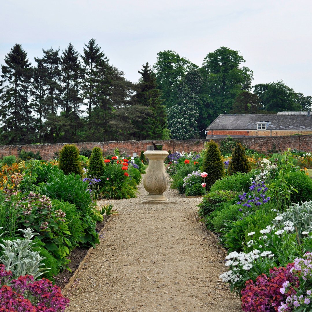 🐰 Embark on an enchanting adventure this Sunday with the Lydiard Park Easter Trail! Follow the floral trail and uncover the rich history hidden within the park. Keep your eyes peeled for hidden clues around the lake! 

#EasterTrail #swindon #wiltshire #daysoutwithkids